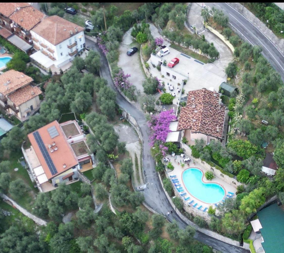 Hotel Augusta Garni Limone sul Garda Extérieur photo