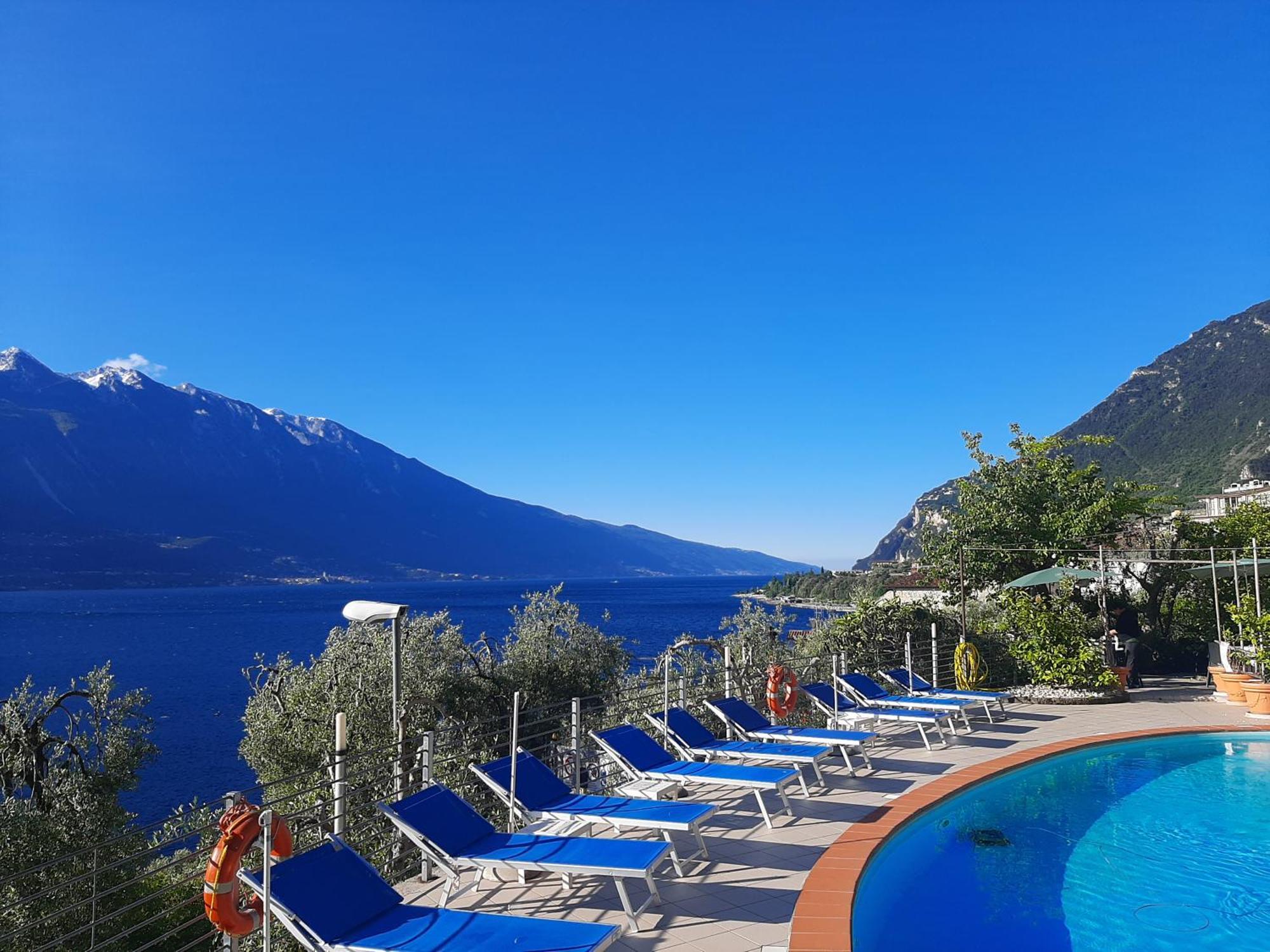 Hotel Augusta Garni Limone sul Garda Extérieur photo